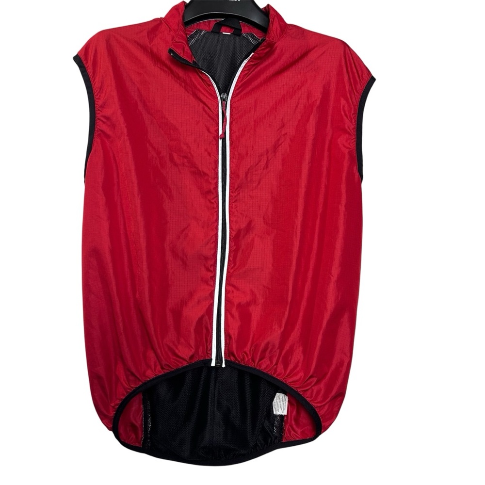 Mountain Equipment Co op women’s zippered vest large vest red‎ black READ